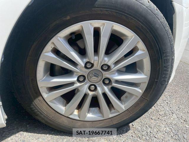 Toyota CROWN SEDAN 2014-05 7216633-2