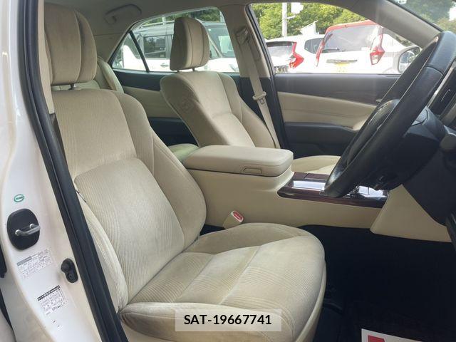 Toyota CROWN SEDAN 2014-05 7216633-5