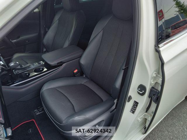 Toyota CROWN SEDAN 2020-03 7216688-11