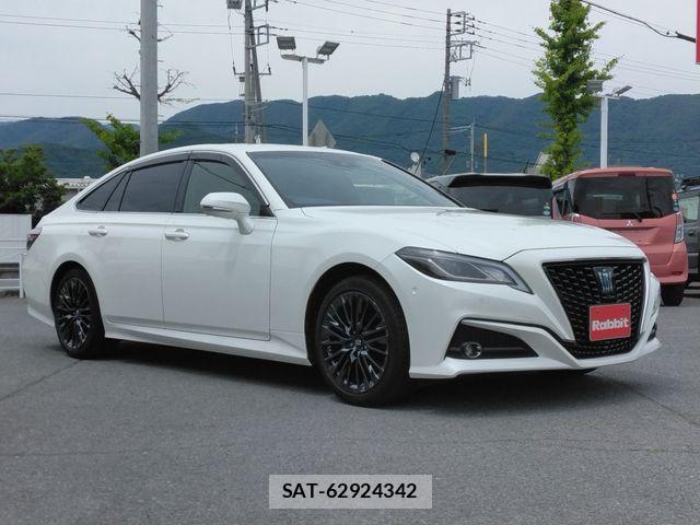 Toyota CROWN SEDAN 2020-03 7216688-2