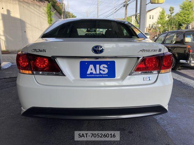 Toyota CROWN SEDAN 2013-07 7216625-9