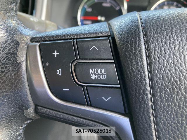 Toyota CROWN SEDAN 2013-07 7216625-12