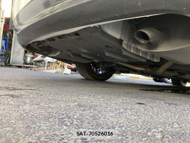 Toyota CROWN SEDAN 2013-07 7216625-26