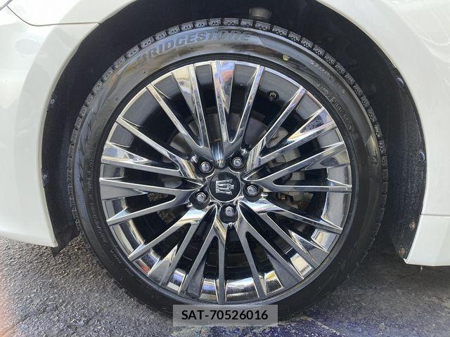Toyota CROWN SEDAN 2013-07 7216625-28