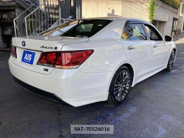 Toyota CROWN SEDAN 2013-07 7216625-8