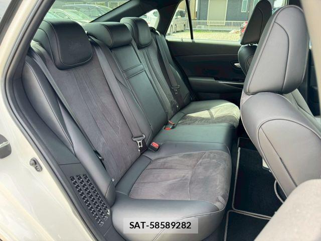 Toyota CROWN SEDAN 2020-05 7216692-10