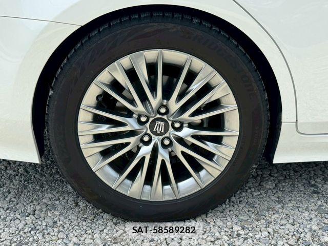 Toyota CROWN SEDAN 2020-05 7216692-25