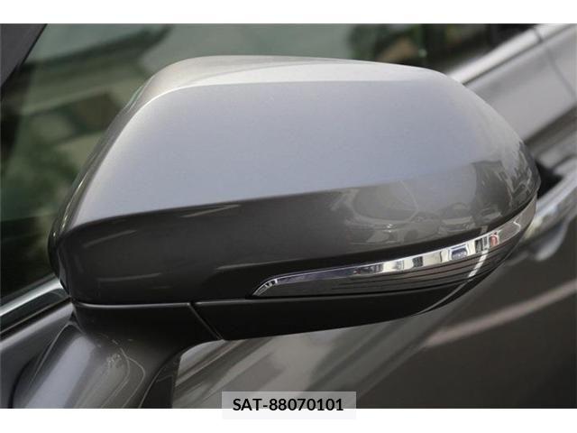 Toyota CROWN SEDAN 2020-11 7216693-27