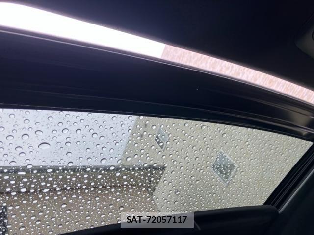 Toyota CROWN SEDAN 2018-09 7216662-27