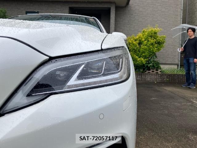 Toyota CROWN SEDAN 2018-09 7216662-3