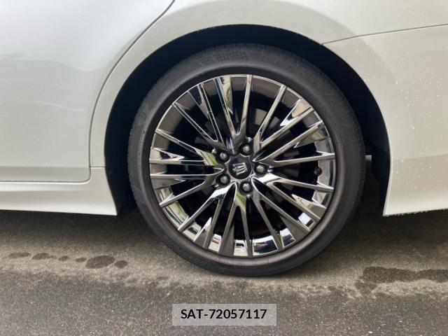 Toyota CROWN SEDAN 2018-09 7216662-5