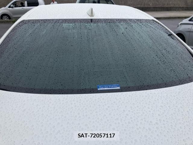 Toyota CROWN SEDAN 2018-09 7216662-8