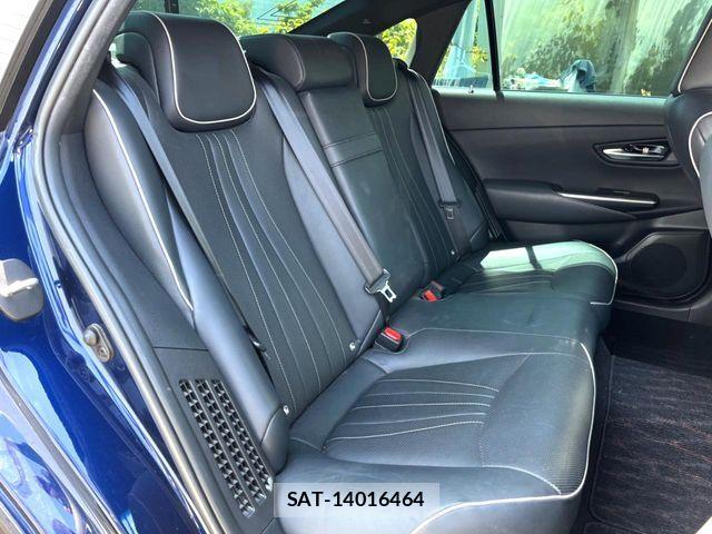 Toyota CROWN SEDAN 2018-11 7216668-12