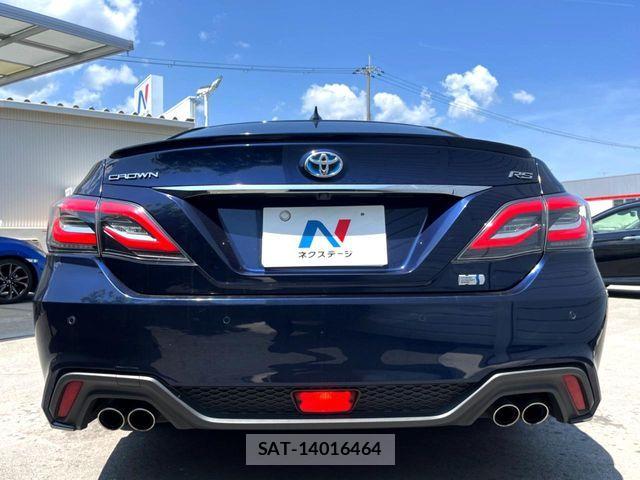 Toyota CROWN SEDAN 2018-11 7216668-17