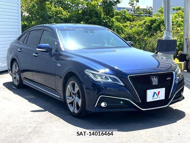 Toyota CROWN SEDAN 2018-11 7216668-18