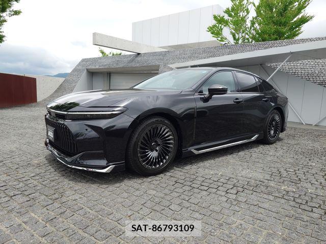 Toyota CROWN SEDAN 2025-01 7216711-1