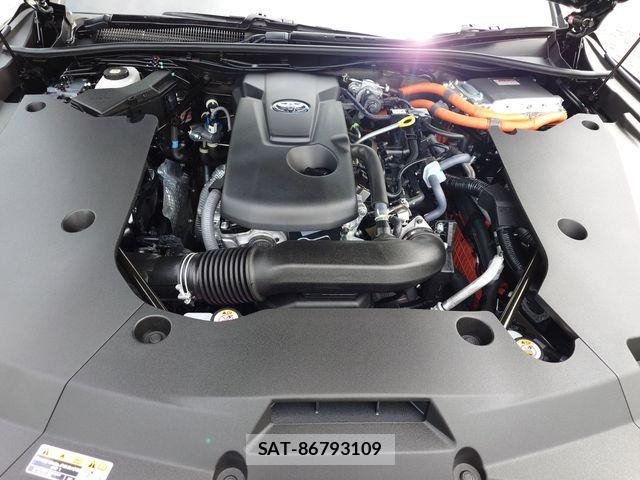 Toyota CROWN SEDAN 2025-01 7216711-29