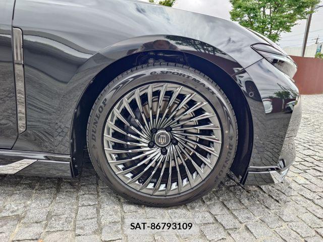 Toyota CROWN SEDAN 2025-01 7216711-7