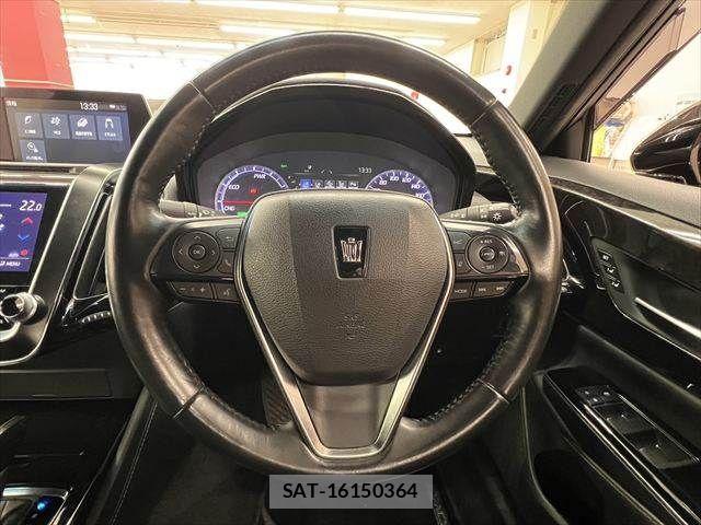 Toyota CROWN SEDAN 2018-10 7216664-10