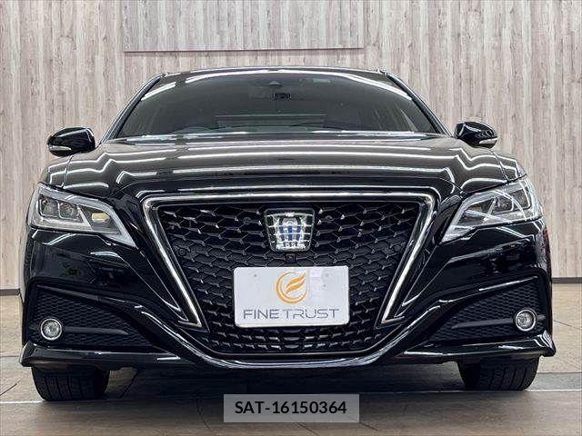 Toyota CROWN SEDAN 2018-10 7216664-14