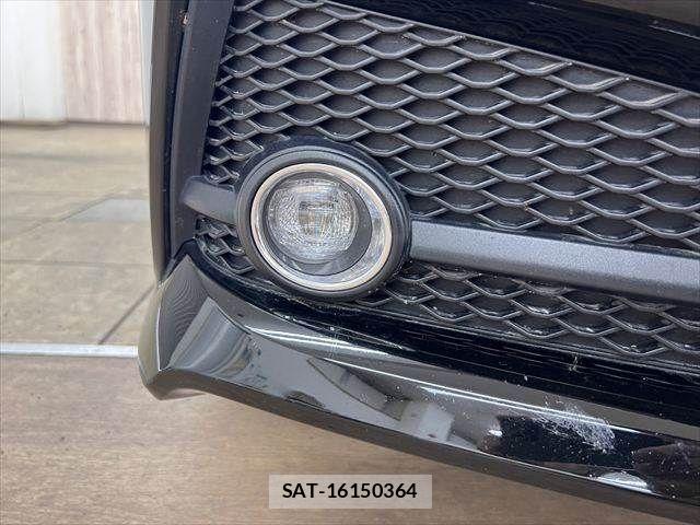 Toyota CROWN SEDAN 2018-10 7216664-24