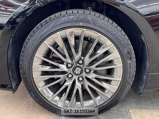 Toyota CROWN SEDAN 2018-10 7216664-29