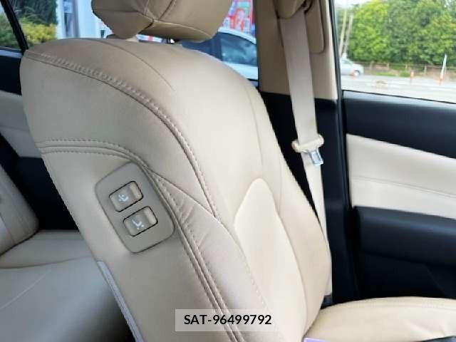 Toyota CROWN SEDAN 2013-06 7216609-7