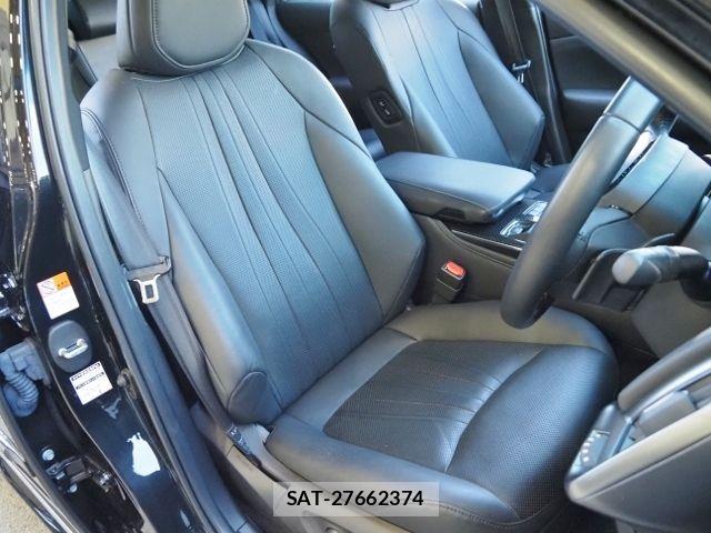 Toyota CROWN SEDAN 2021-06 7216694-10