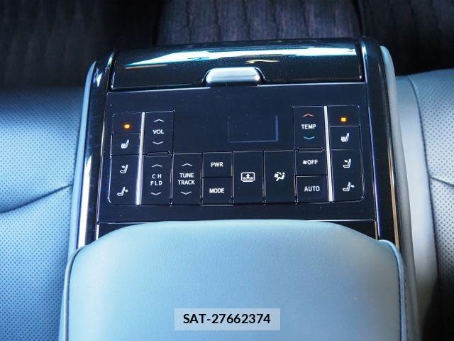 Toyota CROWN SEDAN 2021-06 7216694-13