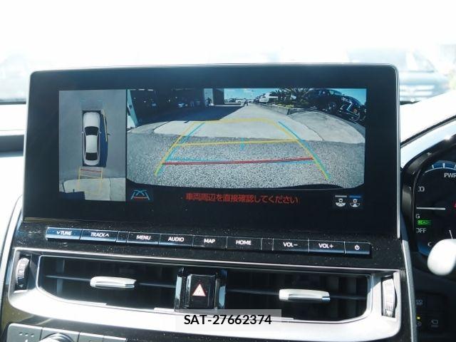 Toyota CROWN SEDAN 2021-06 7216694-17