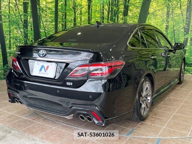 Toyota CROWN SEDAN 2021-01 7216690-16