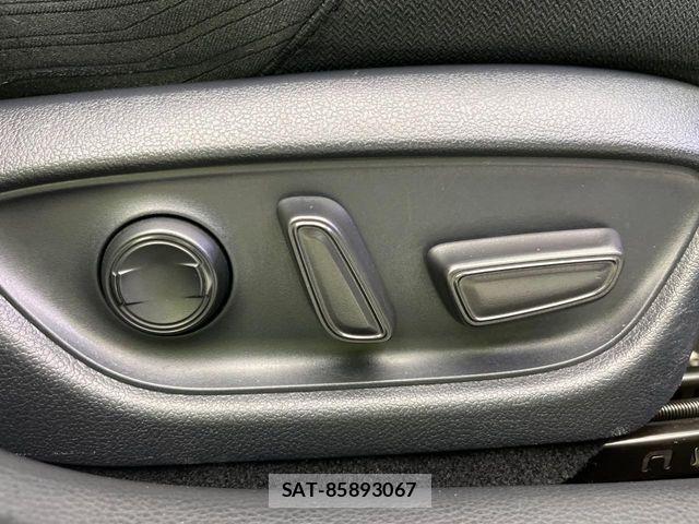 Toyota CROWN SEDAN 2021-05 7216689-5