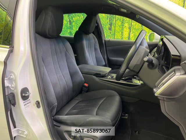 Toyota CROWN SEDAN 2021-05 7216689-7