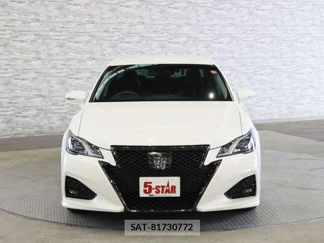 Toyota CROWN SEDAN 2018-03 7216655-11