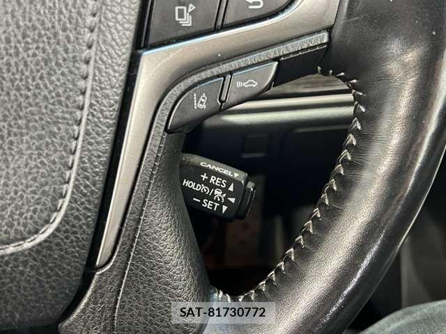 Toyota CROWN SEDAN 2018-03 7216655-7