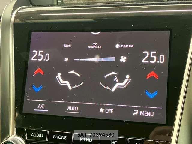 Toyota CROWN SEDAN 2018-08 7216658-10