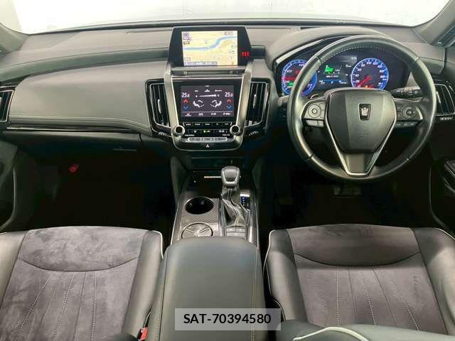 Toyota CROWN SEDAN 2018-08 7216658-14