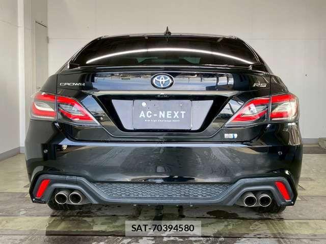 Toyota CROWN SEDAN 2018-08 7216658-18