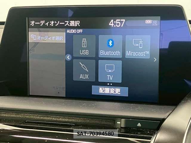 Toyota CROWN SEDAN 2018-08 7216658-4