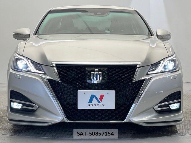 Toyota CROWN SEDAN 2017-01 7216654-14