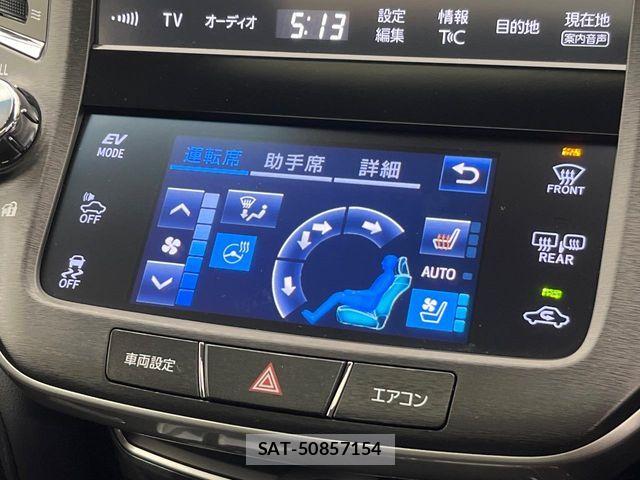 Toyota CROWN SEDAN 2017-01 7216654-7