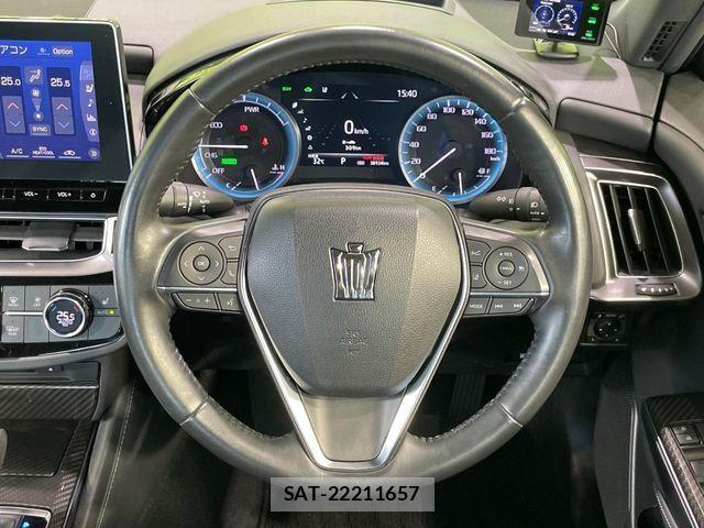 Toyota CROWN SEDAN 2021-07 7216695-9
