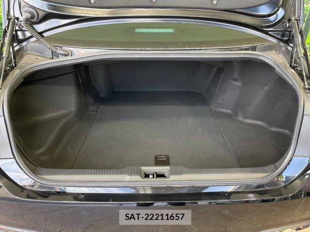 Toyota CROWN SEDAN 2021-07 7216695-10
