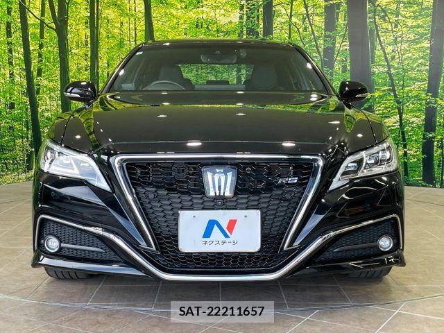 Toyota CROWN SEDAN 2021-07 7216695-13