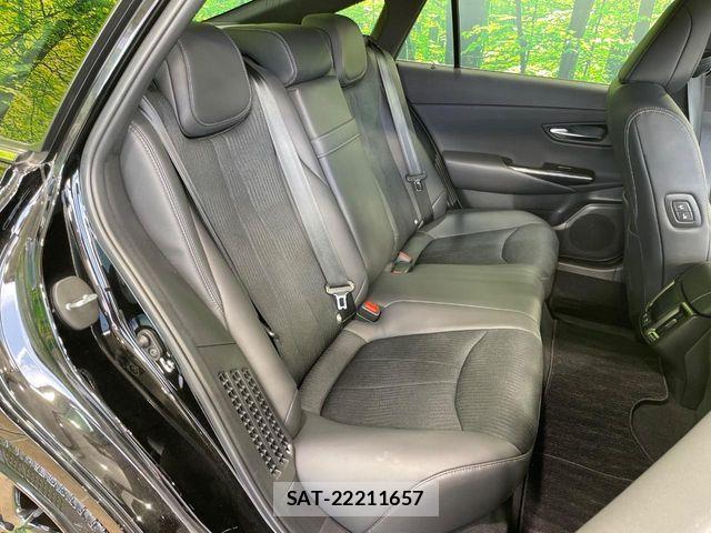 Toyota CROWN SEDAN 2021-07 7216695-8