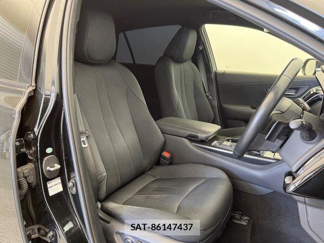Toyota CROWN SEDAN 2018-09 7216660-12
