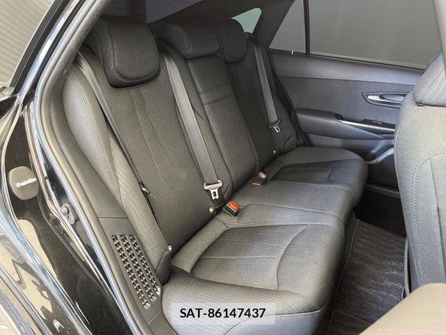 Toyota CROWN SEDAN 2018-09 7216660-13