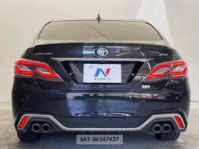 Toyota CROWN SEDAN 2018-09 7216660-16