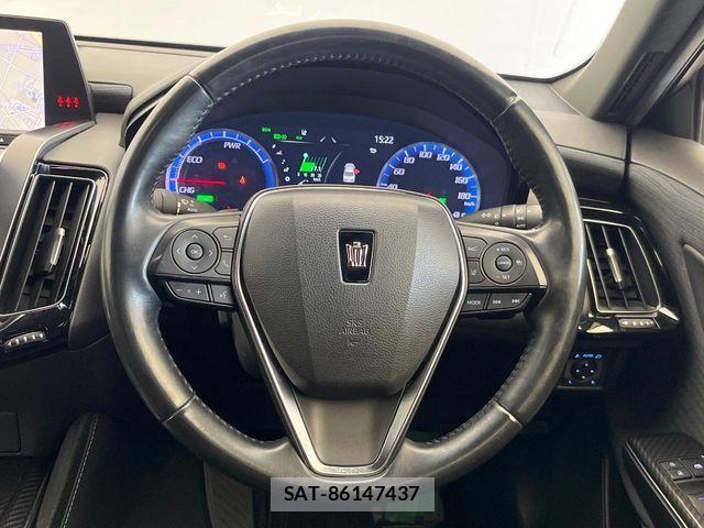 Toyota CROWN SEDAN 2018-09 7216660-17