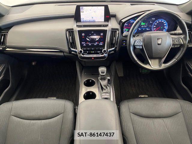 Toyota CROWN SEDAN 2018-09 7216660-1